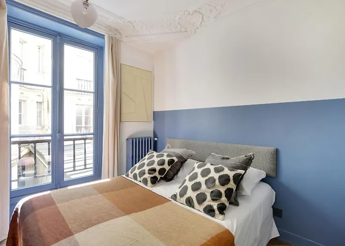 Pure Gem In The Heart Of Saint Germain - 2ch-6p *