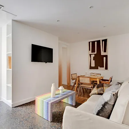 Pure Gem In The Heart Of Saint Germain - 2ch-6p